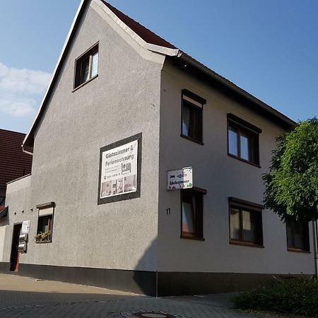 Gaestezimmer & Ferienwohnungen Thon Herbsleben Екстер'єр фото